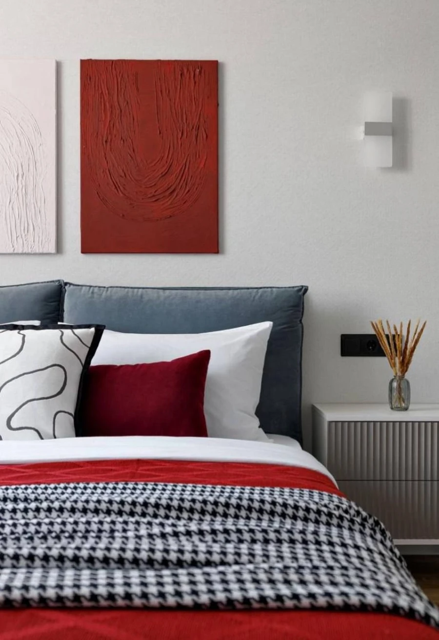 Дизайн спальни с красным декором